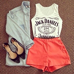 Me gusta mucho este conjunto y el suéter!: 