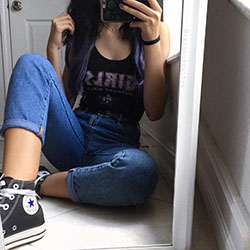 Mirror Selfie - Ideas de atuendos de Tumblr: Ideas de atuendos,  Moda adolescente,  Lindos Atuendos Tumblr  