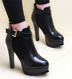 Elegantes botas de tacón con correa en el tobillo para la fashionista moderna: Zapato de tacón alto,  Bota de montar,  Atuendos Con Botas,  Tacón de aguja,  Ideas de tacón alto,  Las mejores ideas de tacones de aguja,  Zapato plataforma  