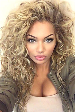 Linda chica negra, escote caliente: lindas chicas negras  