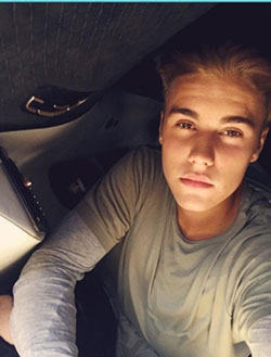 Equipo de Justin Bieber en: 