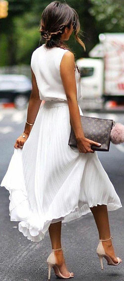 Nueva falda larga plisada metálica blanca para mujer maxi longitud metálica primavera verano: Estilo callejero,  Atuendos Con Botas  