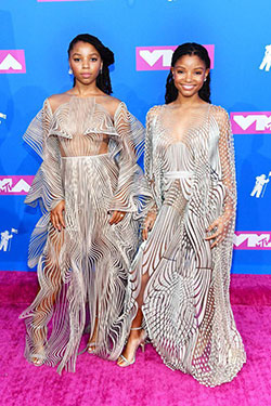 Los únicos looks de los VMA de los que seguiremos hablando el martes por la mañana: vestidos de alfombra roja,  Nicki Minaj  