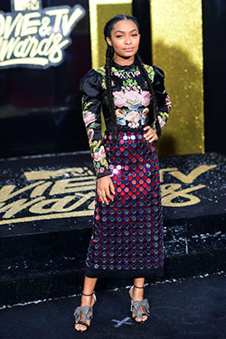 Yara Shahidi in 2017 MTV Movie and TV Awards - Red Carpet: 