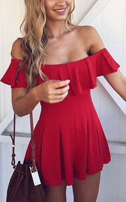 Outfits Tumblr Para Fiestas De Verano: Traje de verano informal,  traje de mameluco,  Camisa sin mangas  