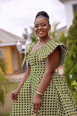 Polka dot,  Aso ebi: Fashion photography,  African Dresses,  Aso ebi,  Maxi dress  