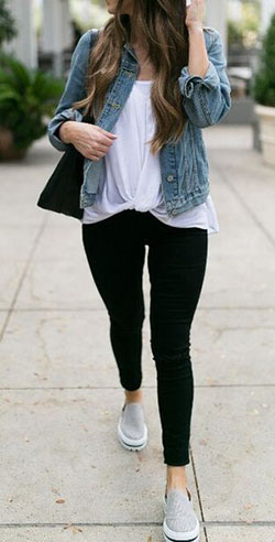 Black leggings with white t shirt and jean jacket: Jean jacket,  Slim-Fit Pants,  Legging Outfits  