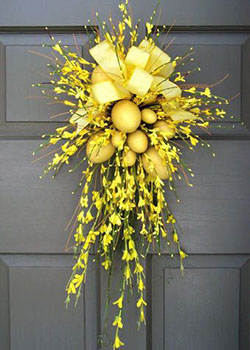 Elegantes coronas para puertas delanteras: Coronas De Primavera,  ideas para coronas  