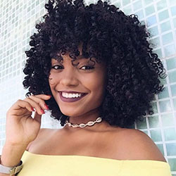 pelo corto y rizado para chicas negras: rizo jheri,  Pelo castaño,  trenzas de ganchillo,  corte pixie,  Pelo corto y rizado  