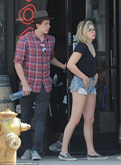 Tatuajes de Chloë grace moretz, Brooklyn Beckham: trajes de furgonetas,  David Beckham,  brooklyn beckham  