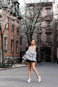 Outfits Con Shorts Negros, Depilación Láser, Nueva York: Nueva York,  Pantalones cortos negros,  Cuidado del cabello  