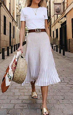 Blusa para llevar con falda plisada: top corto,  Trajes De Falda,  falda midi  