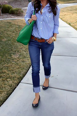 ¿Qué tal estos jeans de estilo preppy, ropa casual?: Piso de ballet,  ana taylor,  Atuendos Informales,  Trajes De Zapatos Planos  