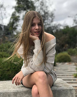 Cute Teen Models, Photo shoot, Blonde Hair in Off Shoulder Dress: 