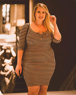 Tentador y modelo de moda que debes probar, pequeño vestido negro: modelo,  Nueva York,  Sofía Turner,  Sesión de fotos,  Modelos calientes de Instagram  