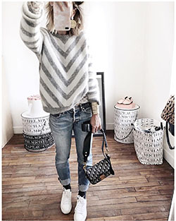 idea de ropa de domingo: cuello polo,  Zapatos deportivos,  Ideas de atuendos universitarios,  Atuendos Informales  