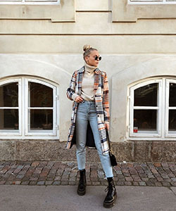 Traje de botas de combate, Dr. Martens, Ropa casual: Pantalones rasgados,  trajes de invierno,  Bota de combate,  Atuendos Con Botas  