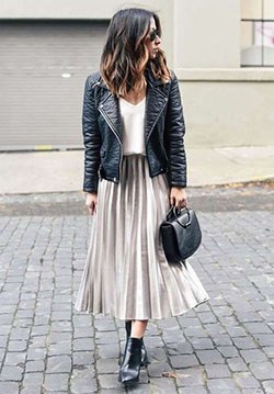Las 25 ideas más populares para un atuendo de falda mediana, chaqueta de cuero: Chaqueta de cuero,  Trajes De Falda,  Atuendos Informales  