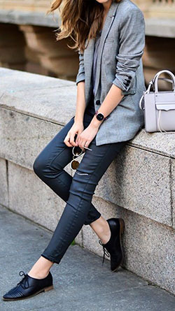 Ideas de atuendos elegantes para el atuendo de zapatos oxford: Informal de negocios,  Zapato de vestir,  Zapato oxford,  Ideas de atuendos universitarios,  Zapato brogue,  Ropa formal,  Atuendos Informales  