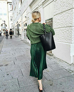 Clásico glamoroso trui op plooirok, Ropa casual: Estilo callejero,  Atuendos Informales,  Trajes De Zapatos Planos  