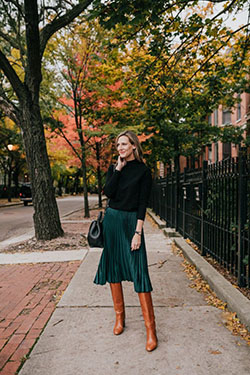 Outfit Con Faldas Plisadas: Trajes De Falda,  Falda plisada  