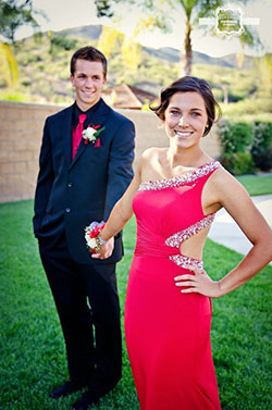 Vestido de fiesta rojo para parejas de baile.: vestidos de coctel,  Vestido de novia,  Vestido de noche,  Vestido de la dama de honor,  vestido largo,  trajes de pareja,  Ropa formal  