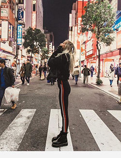 Botas de combate Outfit, Moda de calle, Ropa casual: moda grunge,  Atuendos Con Botas  