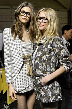 Bonita colección de modelos en gafas, Louis Vuitton: louis vuitton,  Gafas nerd  