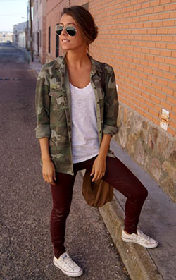 Última vestimenta de pantalones de color vino para el trabajo profesional: Conjunto de pantalones burdeos de moda,  Atuendos Informales  