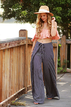 Encantador atuendo palazzo de cintura alta para la cena www.upbeatsoles.c...: ropa palazzo,  Traje de niñas,  Pantalones acampanados palazzo,  Algodón palazzo,  Trajes De Palacio  