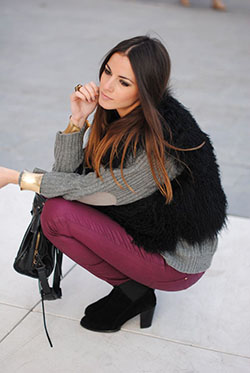 Encantador atuendo de pantalones de color vino para entrevista de trabajo: Atuendos Informales  
