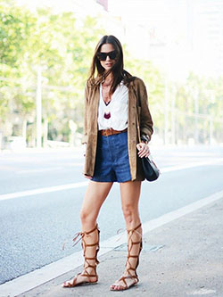 Conjuntos lindos con sandalias y pantalones cortos: Sandalias de gladiador vestidos  