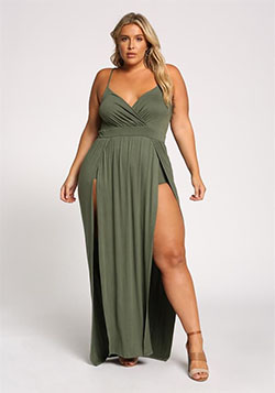 Ropa de tallas grandes | Vestido largo con dos aberturas altas y escote pronunciado de talla grande | Debshops #PlusS... | Ideas de atuendos de verano 2020: Ideas de atuendos,  trajes de verano,  Ideas de vestidos  