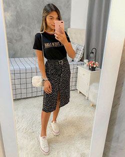 Ideas de atuendo casual, falda con botones: Atuendos Informales  
