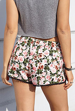 Ideas de descubrimiento sobre la parte inferior del traje de baño, pantalones cortos Dolphin: Conjunto de pantalones cortos,  Accesorio de moda  