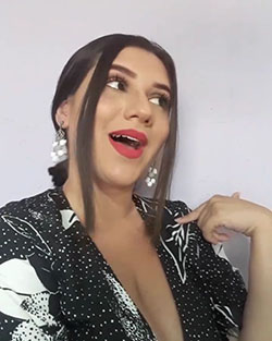 Ju Santos Instagram Cabello negro hermoso, Rostro hermoso, Labios naturales: pelo negro,  Chicas Lindas De Instagram,  Insta Belleza  