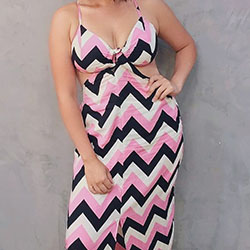 traje de color rosa, debes probar con un vestido de cóctel, consejos de moda: vestidos de coctel,  vestido de día,  vestidos rosas,  Vestido de cóctel rosa,  Insta Belleza  