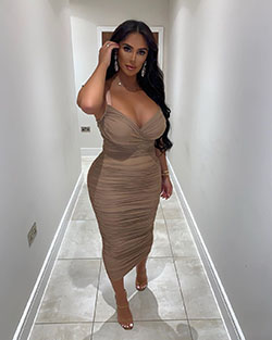 Seda London dress outfit ideas, instagram photoshoot, sexy leg picture: modelo,  Pelo largo,  Atuendos Sexys  