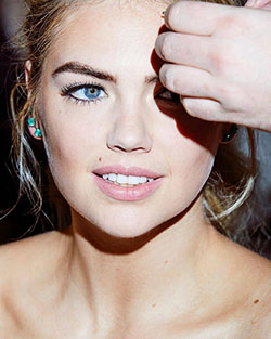 Trajes Adorables Kate Upton Pics Instagram: Modelos calientes de Instagram,  chicas de instagram,  foto de perfil de instagram,  modelos de instagram,  chicas más calientes en Instagram  