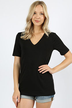 Black V Neck T-shirt: summer outfits,  Scoop neck  