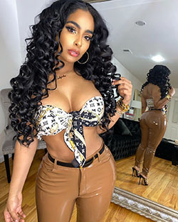 Ayisha Diaz sesión de fotos de instagram, muslos calientes, foto de piernas: Pelo largo,  Atuendos Sexys,  pelo negro,  chicas de instagram,  Chicas Lindas De Instagram  