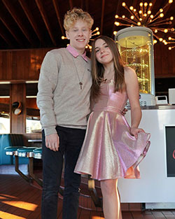 Piper Rockelle vestido de cóctel traje elegante, foto de piernas: vestidos de coctel,  Fotografía de moda,  Ideas de vestidos,  Piper Rockelle Instagram  