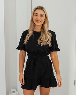 Vestido blanco y negro vestidito negro, cabello rubio natural: Deportes de moda,  pequeño vestido negro,  Traje Blanco Y Negro  