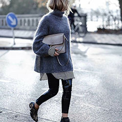 Outfit Pinterest con pantalones, suéter, medias: cuello polo,  Atuendo De Vaqueros,  Estilo callejero  