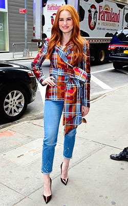 Madelaine Petsch de The Big Picture: las mejores fotos de hoy | Ideas de atuendos de verano 2020: Ideas de atuendos,  trajes de verano  