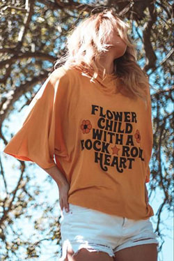 Sudadera con capucha de la puesta del sol del niño de flores de <br> No encuentra el producto que te gusta? Ideas de atuendos de verano 2020: Ideas de atuendos,  trajes de verano  