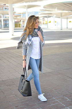Colores compatibles con gris: Estilo callejero,  Atuendos Informales,  Moda con clase  