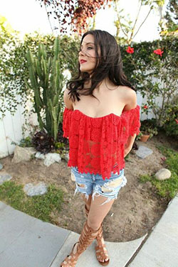 Ideas de outfit naranja y rojo con top: trajes de verano,  Piso de ballet,  Traje naranja y rojo,  Vestido rojo  