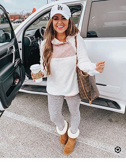 Trajes escolares perezosos invierno, ropa de invierno, moda callejera, puerta del vehículo, ropa casual: trajes de invierno,  Estilo callejero,  Trajes de cuarentena 2020  