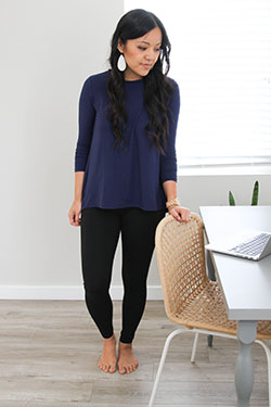Outfit Pinterest con pantalones, leggins, blusa: Atuendos Informales,  boho chic,  Trajes De Legging  